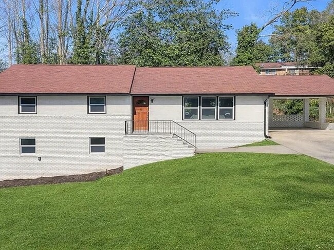 property at 2645 Brandon Rd