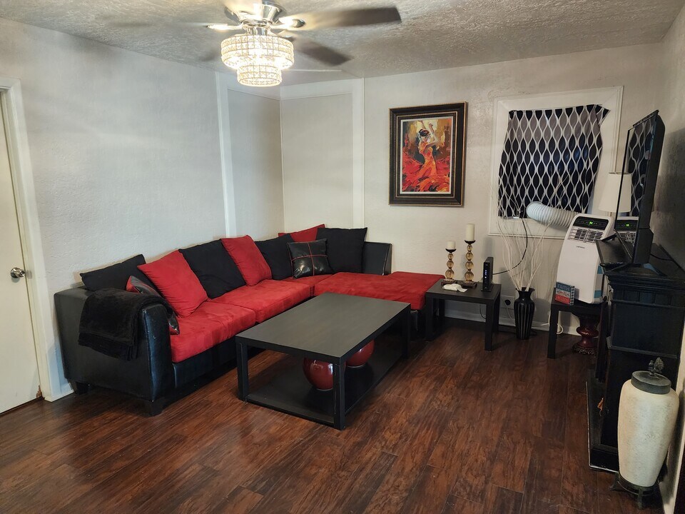 11444 Kelley Acres Ln, Unit Main floor in Jacksonville, FL - Building Photo