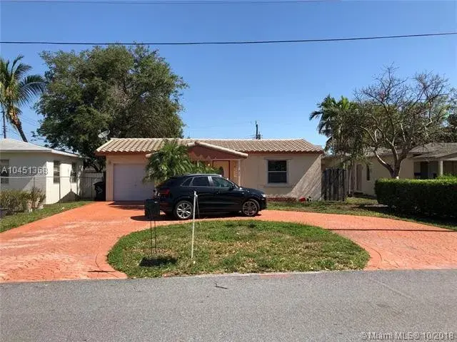 317 SW 14th Ct in Fort Lauderdale, FL - Building Photo - Building Photo