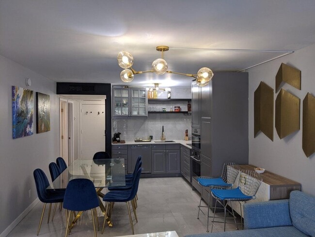 property at 4 Royal Palm Way