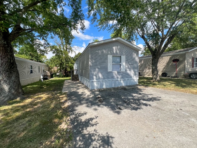 property at 4 Locust St