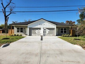 7817 Beckley St in Houston, TX - Building Photo