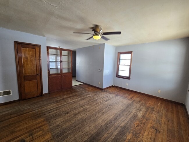 property at 407 Linden Ave