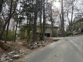 112 Peeler Pl in Kill Devil Hills, NC - Building Photo