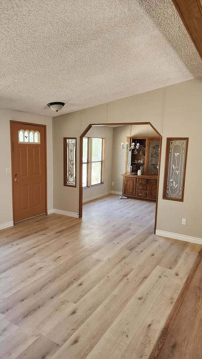 20600 Little Valley Rd in Perris, CA - Building Photo - Building Photo