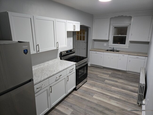 property at 46 Eberts Ln