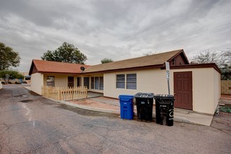 220 S Hibbert in Mesa, AZ - Building Photo - Building Photo