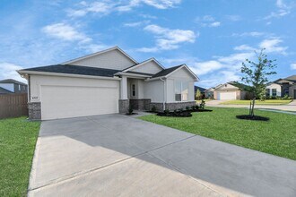 10610 Cascade Crk Dr in Rosharon, TX - Building Photo - Building Photo