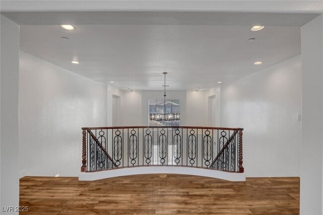 property at 4125 W Erinbird Ave