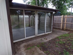 753 Ford Ave in Elgin, IL - Building Photo - Building Photo