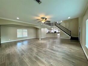 22006 Forest Glade Dr in Humble, TX - Building Photo - Building Photo