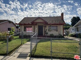 1216 W 77th St in Los Angeles, CA - Building Photo