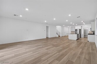 238 Polaris Ridge Ave in Henderson, NV - Building Photo - Building Photo