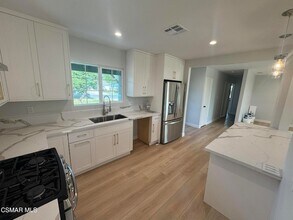 16656 Horace St in Los Angeles, CA - Building Photo - Building Photo