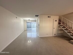 6621 Wilbur Ave in Los Angeles, CA - Building Photo - Building Photo