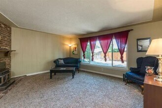 4014 E Fedora Ave in Fresno, CA - Building Photo - Building Photo