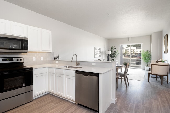 Stone Creek Apartments