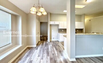 9926 Goldenglade Dr in Houston, TX - Building Photo - Building Photo