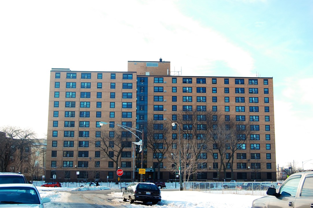 Kenneth Campbell Apartments in Chicago, IL - Building Photo