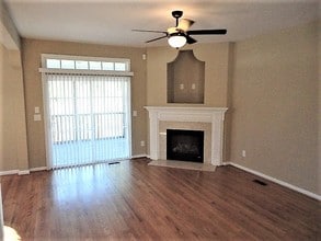905 Alba Rose Ln in Wake Forest, NC - Building Photo - Building Photo