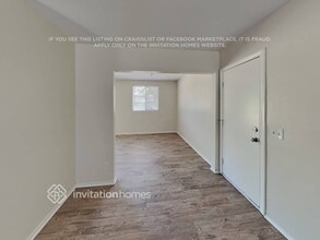 2243 Avenida Del Diablo in Escondido, CA - Building Photo - Building Photo