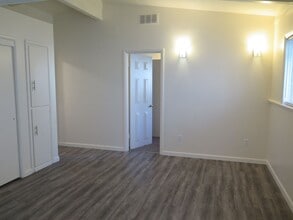 1307-1311 E Ash St in Caldwell, ID - Building Photo - Building Photo