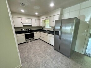 5509 Rainbow Ln in Crestview, FL - Building Photo - Building Photo