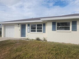 1140 Queen Rd in Venice, FL - Building Photo