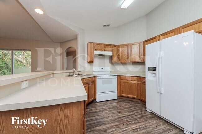 403 Manitoba Ln in Kissimmee, FL - Building Photo - Building Photo