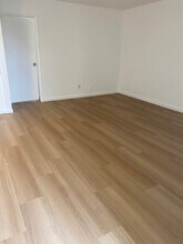 444 E Rowland St in Covina, CA - Building Photo - Building Photo