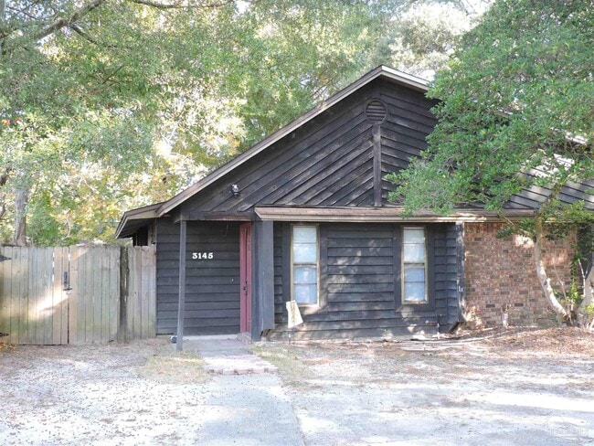 3145 Cedarwood Village Ln