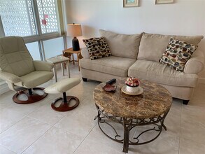 3205 SE 7th St in Pompano Beach, FL - Building Photo - Building Photo