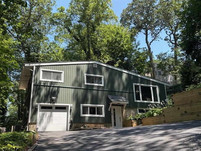 property at 409 Adams St