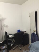 28 S Huntington Ave, Unit 302 in Boston, MA - Building Photo - Building Photo