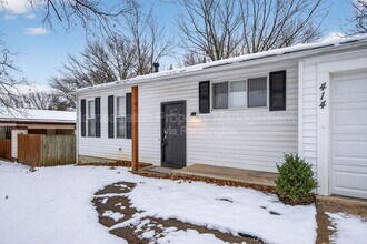 414 Wild Winds Dr in O'Fallon, MO - Building Photo - Building Photo