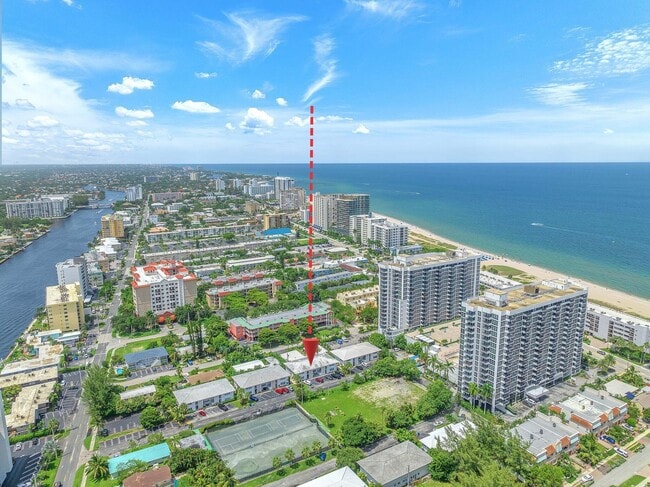 property at 3213 Colony Club Rd