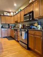 33 Main St, Unit 5 in Somerville, MA - Building Photo - Building Photo