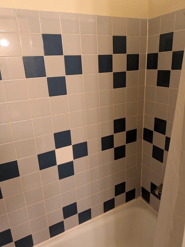 property at 3583 Primrose Rd