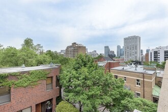 1500 Pine Ave W in Montréal, QC - Building Photo - Building Photo