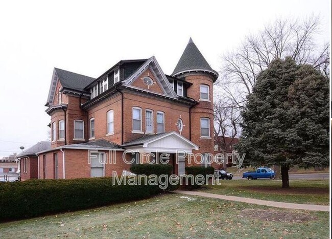 property at 2419 F St