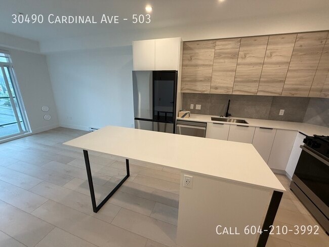 30490 Cardinal Ave in Abbotsford, BC - Building Photo - Building Photo