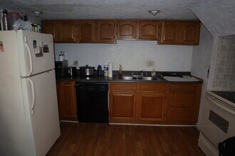 704 Washington Ave, Unit C in Brownsville, PA - Building Photo - Building Photo