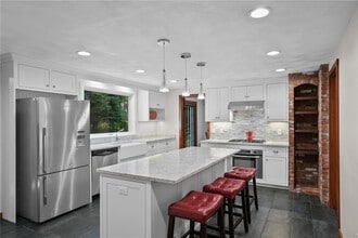 6 Mary Ann Dr in Exeter, RI - Building Photo - Building Photo