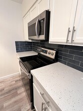 2013 N 49th St, Unit 1 in Phoenix, AZ - Building Photo - Building Photo
