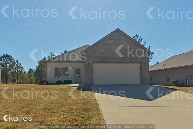 property at 464 White Oak Cir