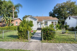 1255 Melrose Ave S in St. Petersburg, FL - Building Photo - Building Photo