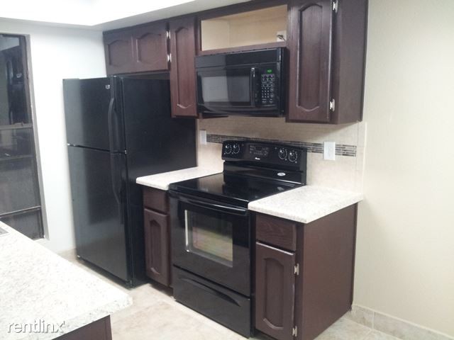 3119 W Cochise Dr-Unit -Unit 227 in Phoenix, AZ - Building Photo