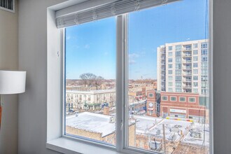 6149 N Broadway in Chicago, IL - Building Photo - Building Photo