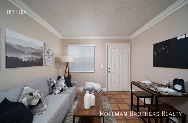 227 16th St in San Diego, CA - Building Photo - Building Photo