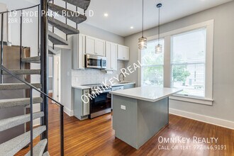 19 Hyde Park Blvd in Houston, TX - Building Photo - Building Photo